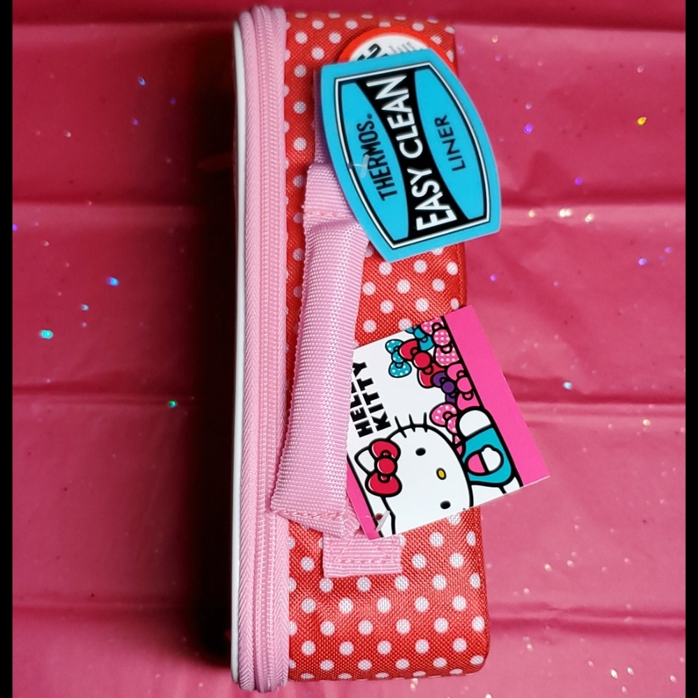 BOGO🎀NWT Hello Kitty Thermos Lunch Bag - Picture 6 of 8